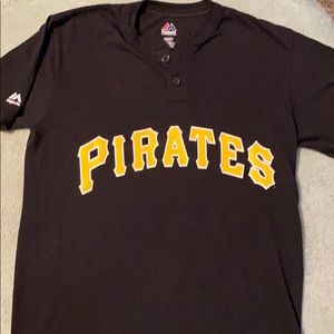 Pittsburgh Pirates Men’s S 2-button Black T